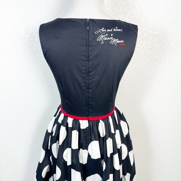Disney Parks The Dress Shop Women’s Retro Mod Minnie Mouse Polka Dot Dress XS - Picture 11 of 16